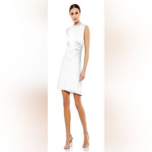 Mac Duggal 55697 Satin Cocktail Dress w/Rhinestone Accents NWT size 4 White